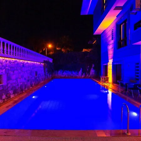 Oda ve Kahvaltı Kabasakal Çeşme